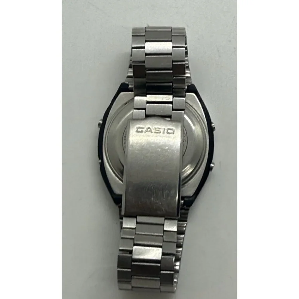 Vtg Casio 83QS-41 Alarm Chronograph Lithium Digital Quartz Men’s Watch Stainless